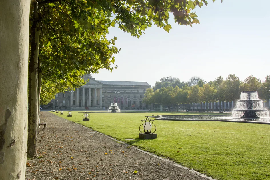 Bowling Green vor dem Kurhaus Wiesbaden