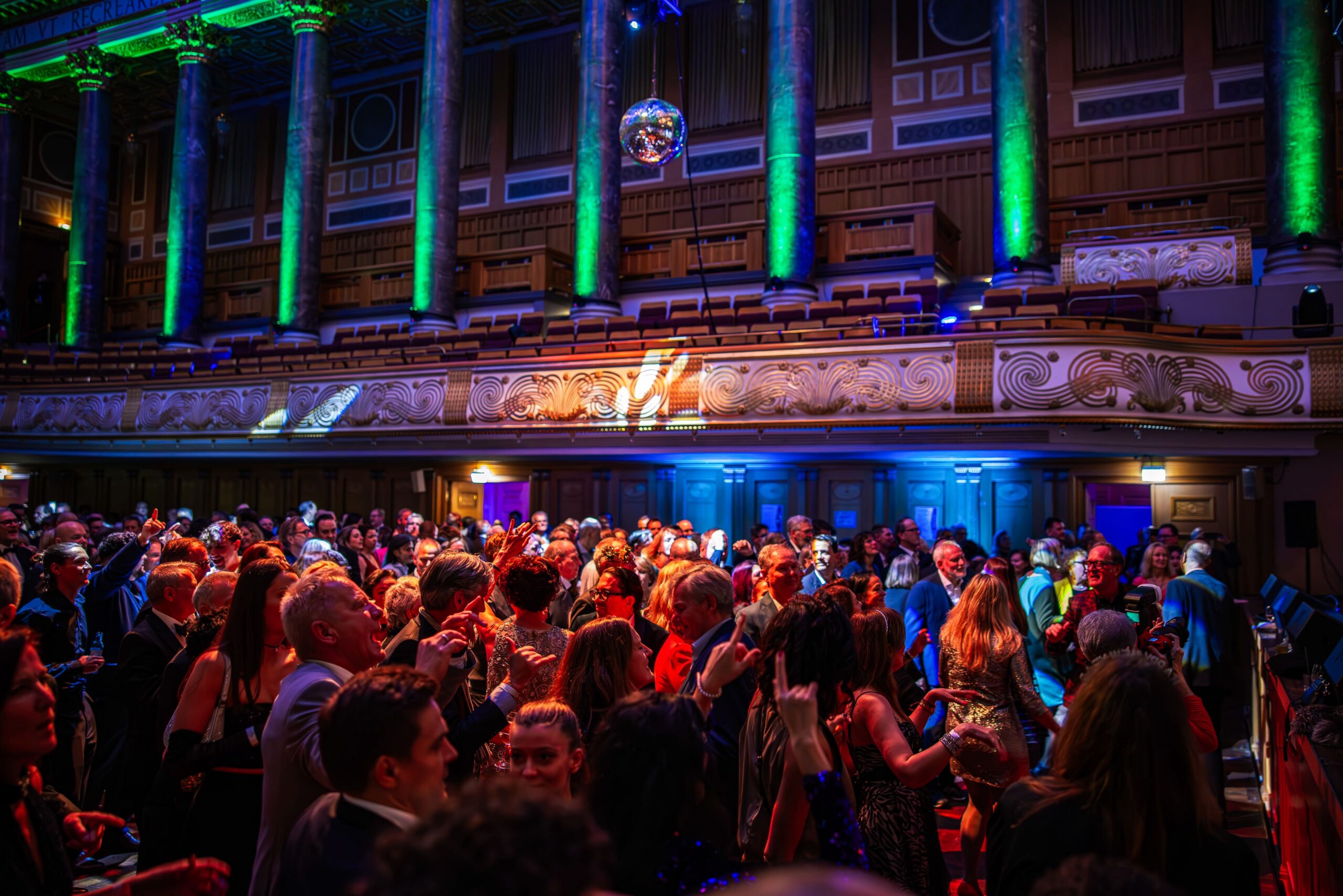 Silvester-Gala im Kurhaus Wiesbaden 2026 / 2027